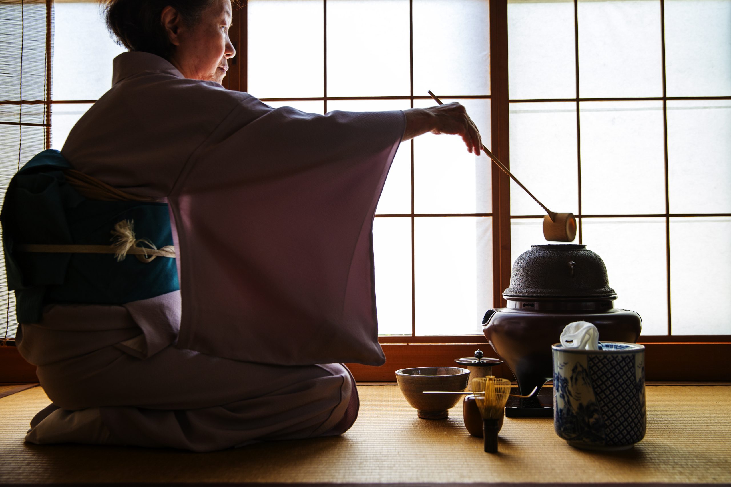 A tea master performing chado (or 'sado' or 'chanoyu').