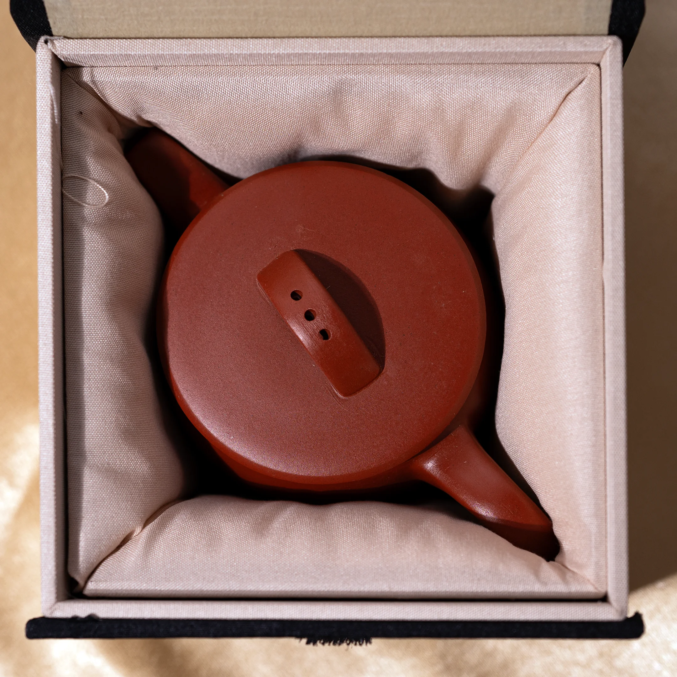 nishin classic square teapot premium handcrafted clay