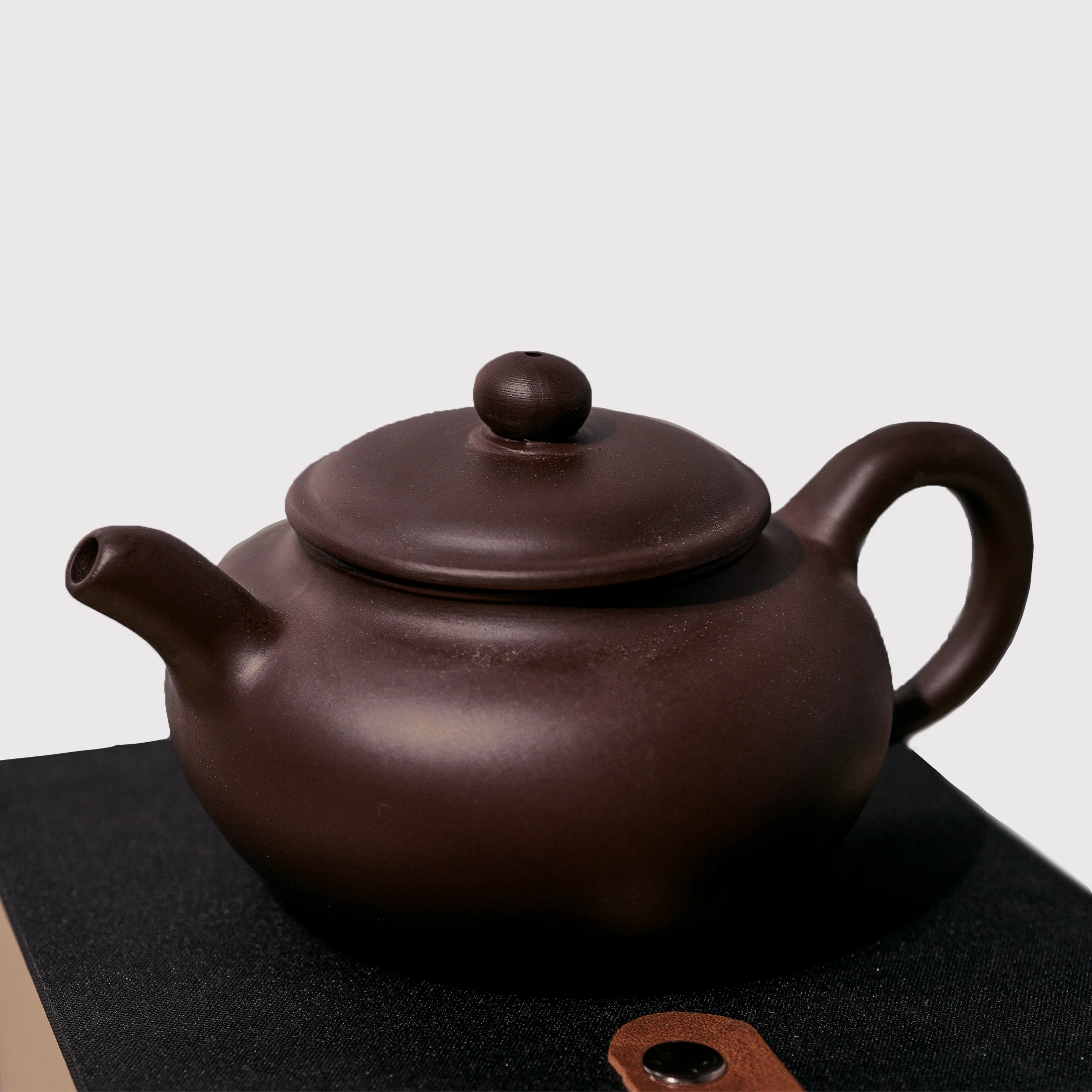 nishin artisan oval teapot premium handcrafted clay